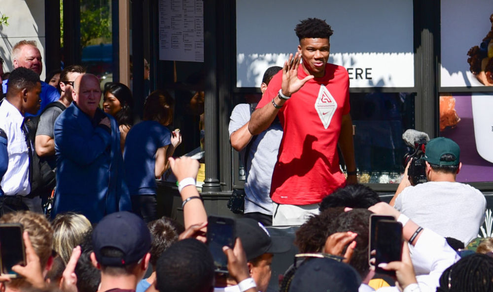 你却本能地 你却本能地