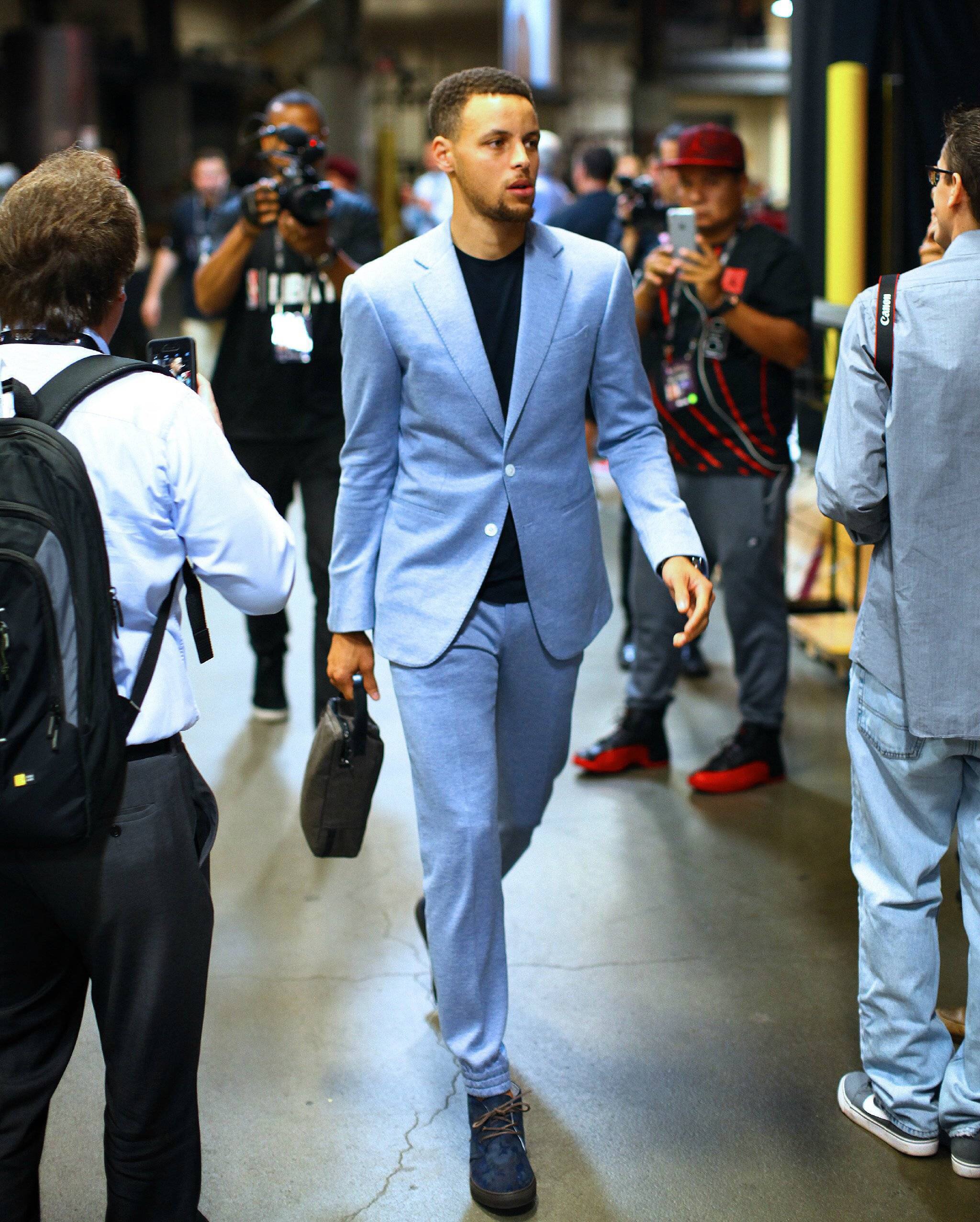 立游戏如何 立游戏如何